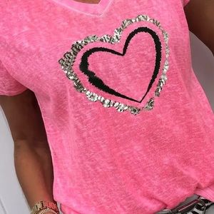 Red rose heart Printed T-Shirt